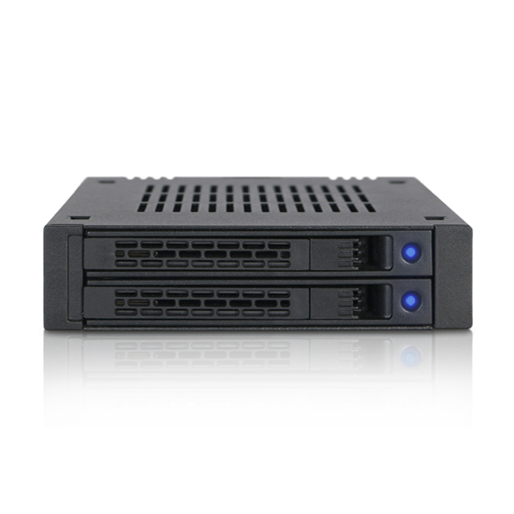 Icy Dock ExpressCage MB742SP-B Drive Enclosure for 3.5" - Serial ATA/600 Host Interface Internal - Black