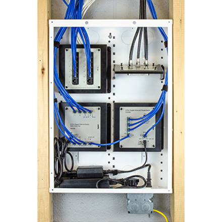 On-Q 20" Enclosure (no cover)