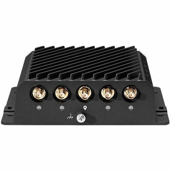 CradlePoint R980-5GD Wi-Fi 6 IEEE 802.11k/v/ax 2 SIM Cellular, Ethernet Modem/Wireless Router - TAA Compliant