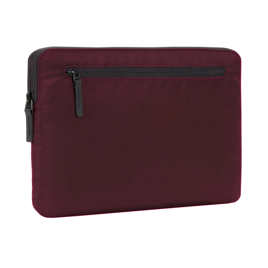 Incase Compact Sleeve in Flight Nylon for 13-inch MacBook Pro Retina / Pro - Thunderbolt 3 (USB-C) and 13-inch MacBook Air with Retina Display - Mulberry