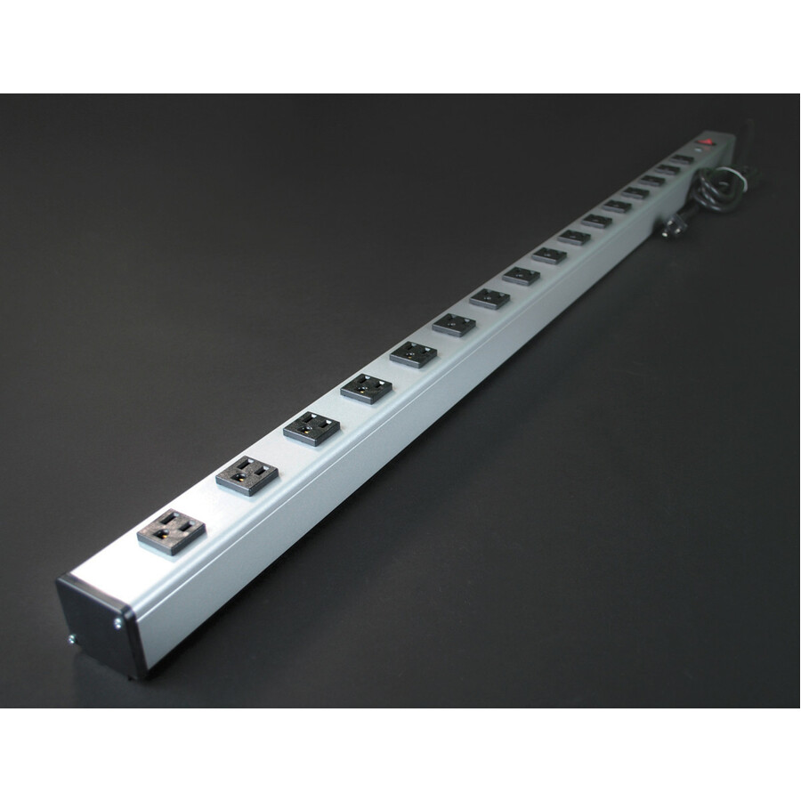 Wiremold Plug-In Outlet Center 16-Outlet Power Strip