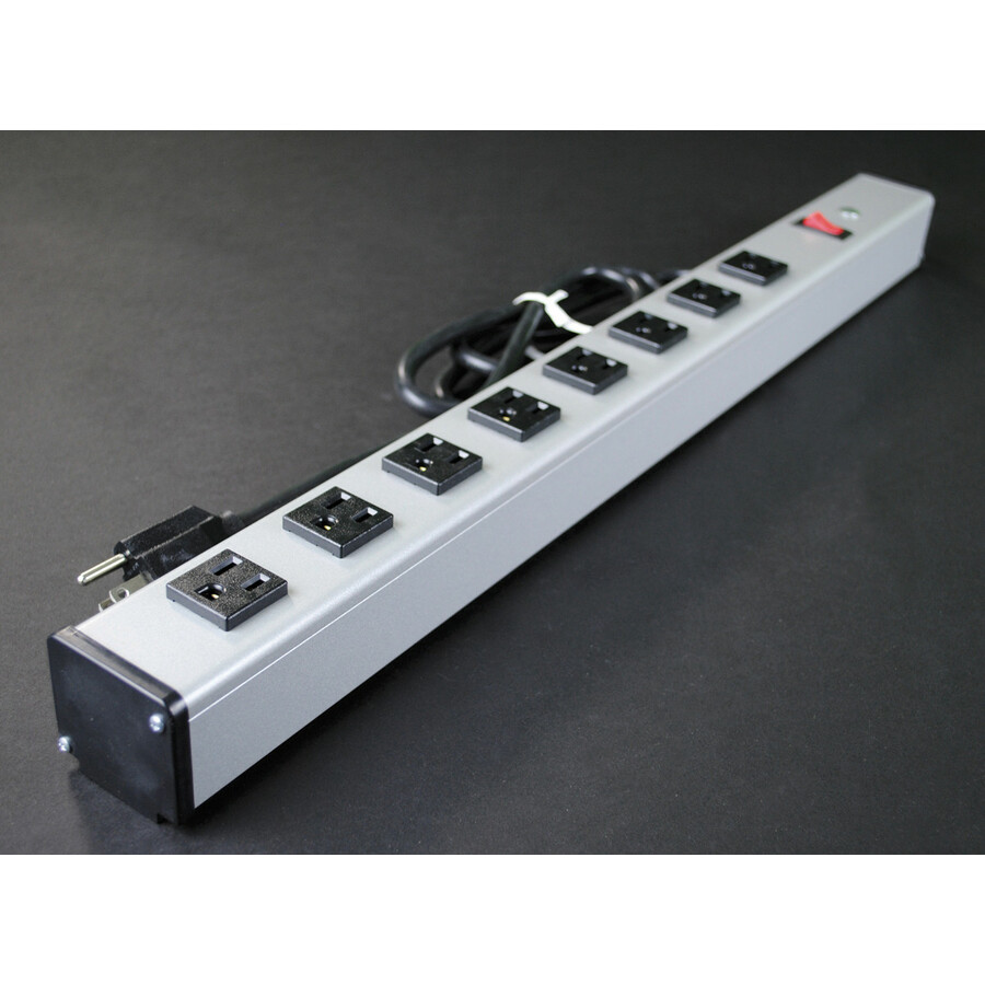 Wiremold Plug-In Outlet Center Unit / 120V/15A/24" Long/8 O/L /Lighted Switch/6' Cord