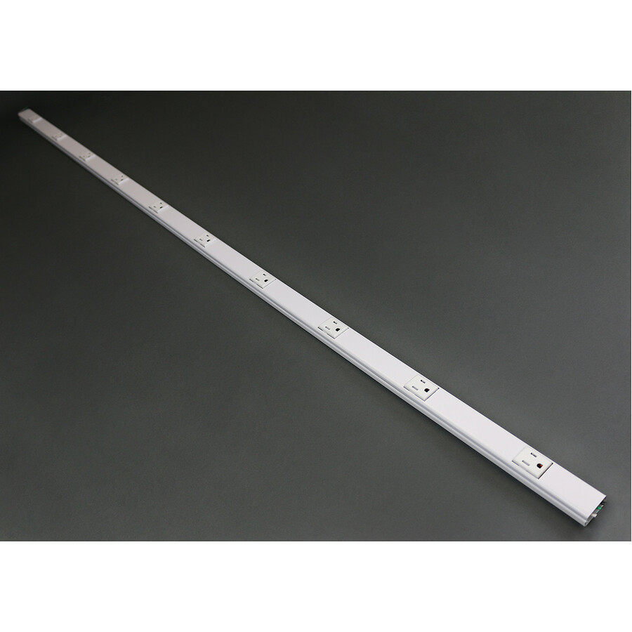 Wiremold Plugmold 2000TR 8-Outlet Power Strip