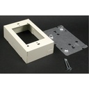 Wiremold 500/700 Switch and Receptacle Box Fitting