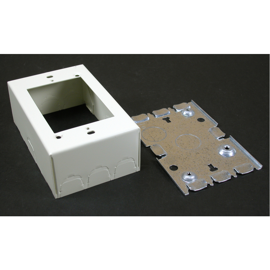 Wiremold 500/700 Combination Switch and Receptacle Box Fitting