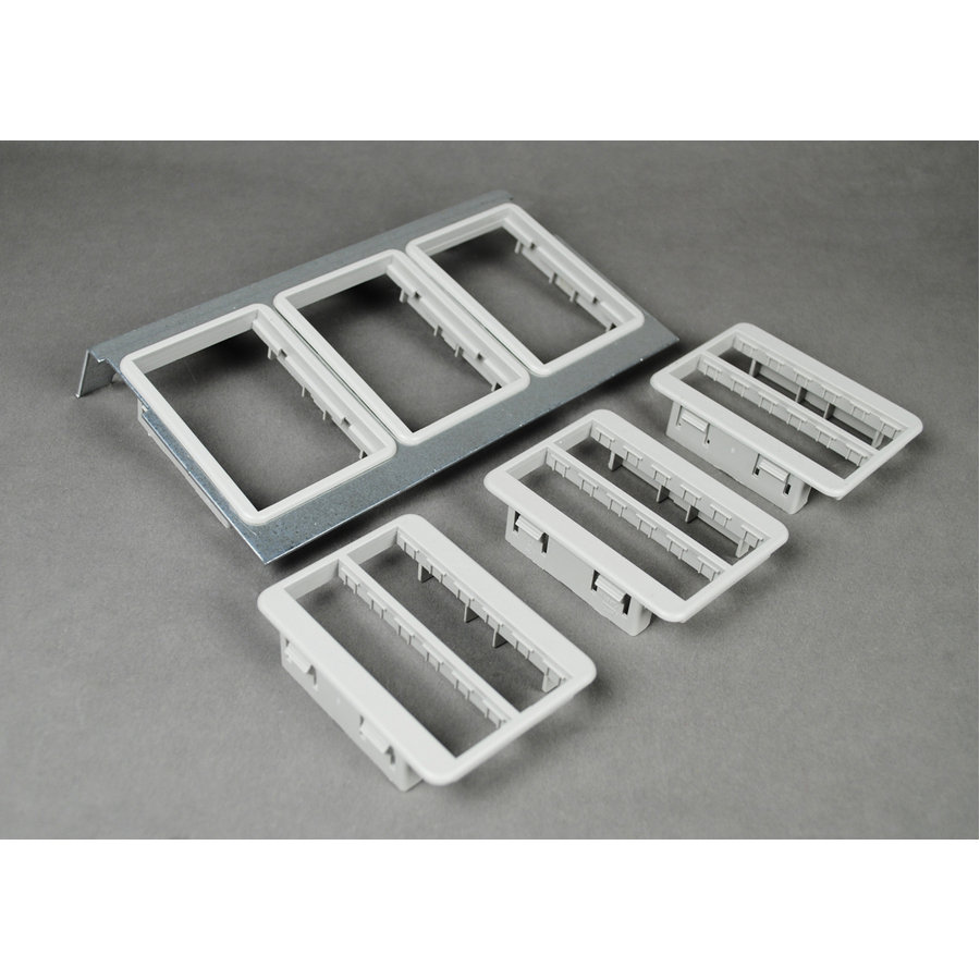 Wiremold AC Series Communication Plate