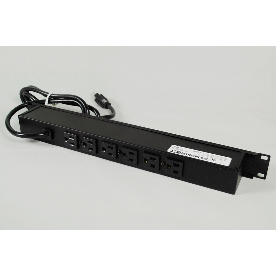 Wiremold Plug-In Outlet Center Power Strip