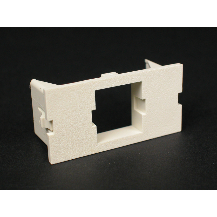 Wiremold CM 2A Single Systimax (Avaya) Unloaded Module