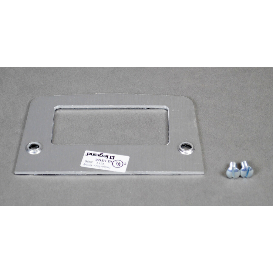 Wiremold 525 Series Blank Faceplate, 500B