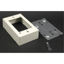 Wiremold 500/700 Switch and Receptacle Box Fitting