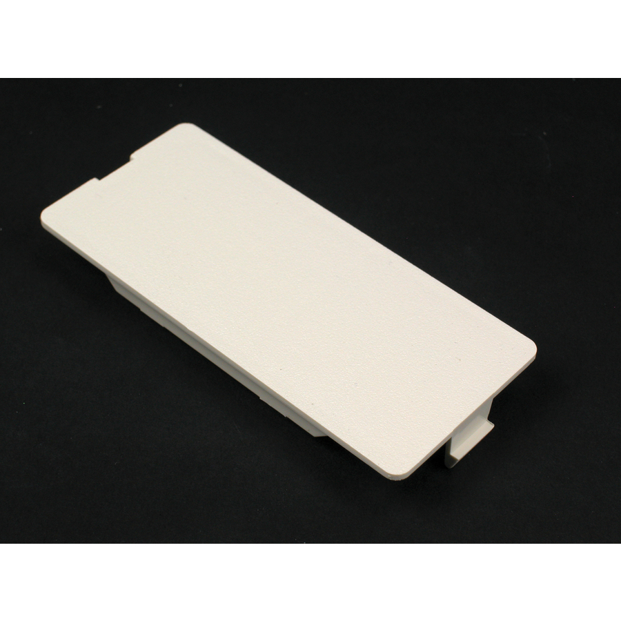 Wiremold 5500 Blank Faceplate Fitting