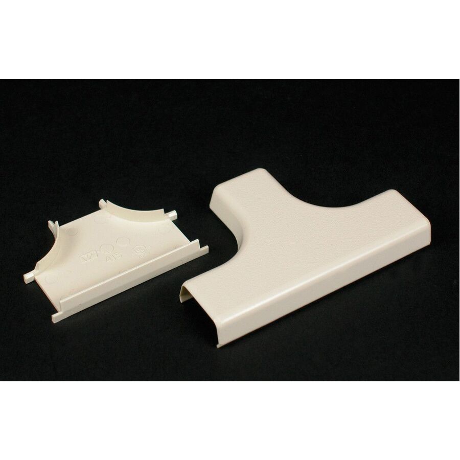Wiremold 400 Tee Fitting in Ivory