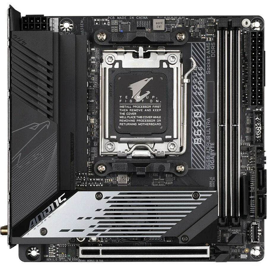GIGABYTE B650I ULTRA Gaming Desktop Motherboard - AMD B650 Chipset - Socket AM5 - Mini ITX