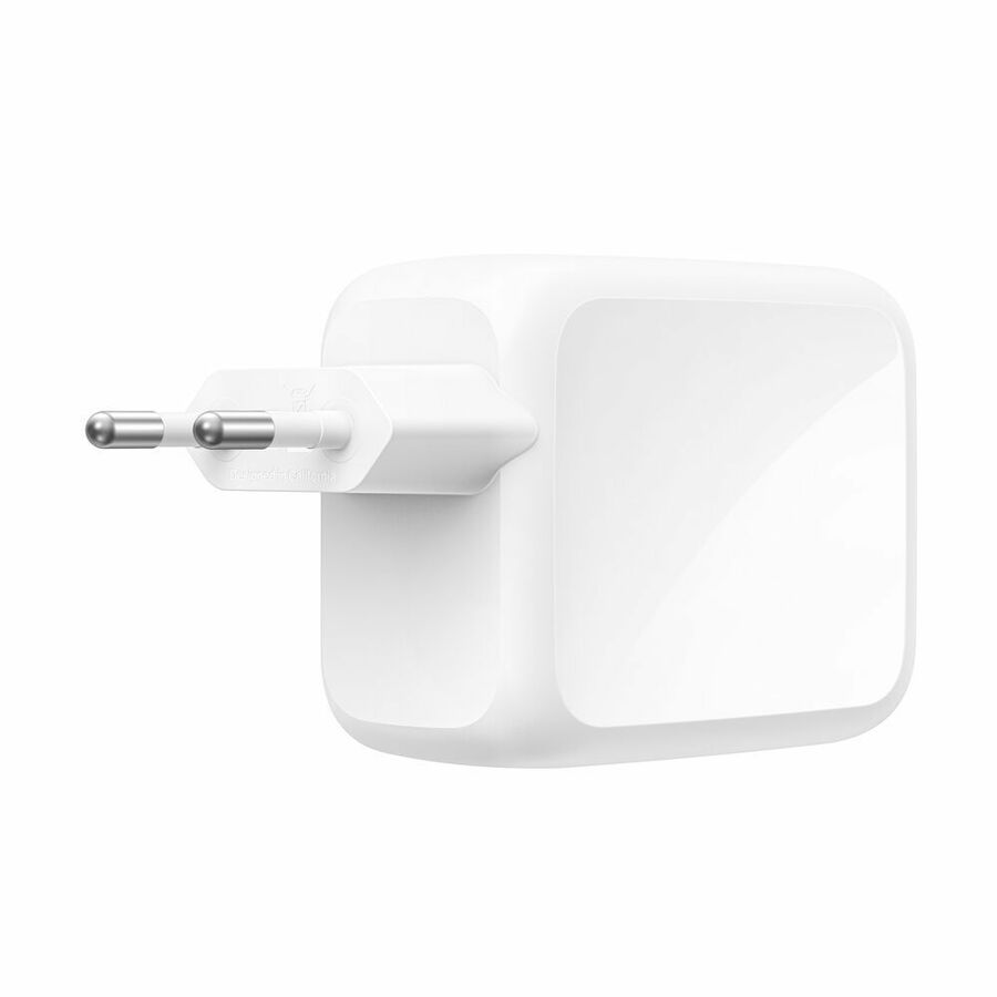Belkin UltraCharge Retractable GaN Wall Charger 67W, White